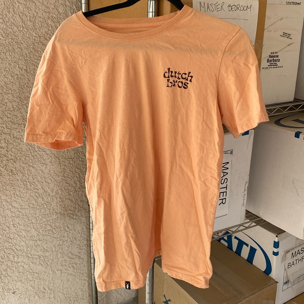 dutch bros unisex M shirt
